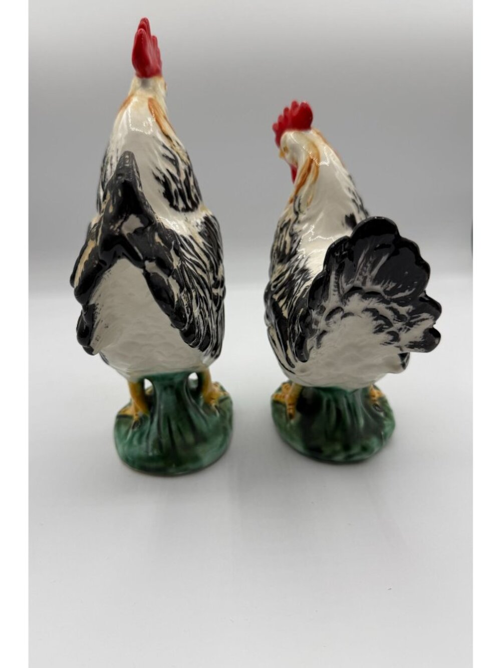Lefton 2396 Vintage Rooster Hen Chicken Set of 2 Hand-Painted Farmhouse Figurine - Picture 5 of 10